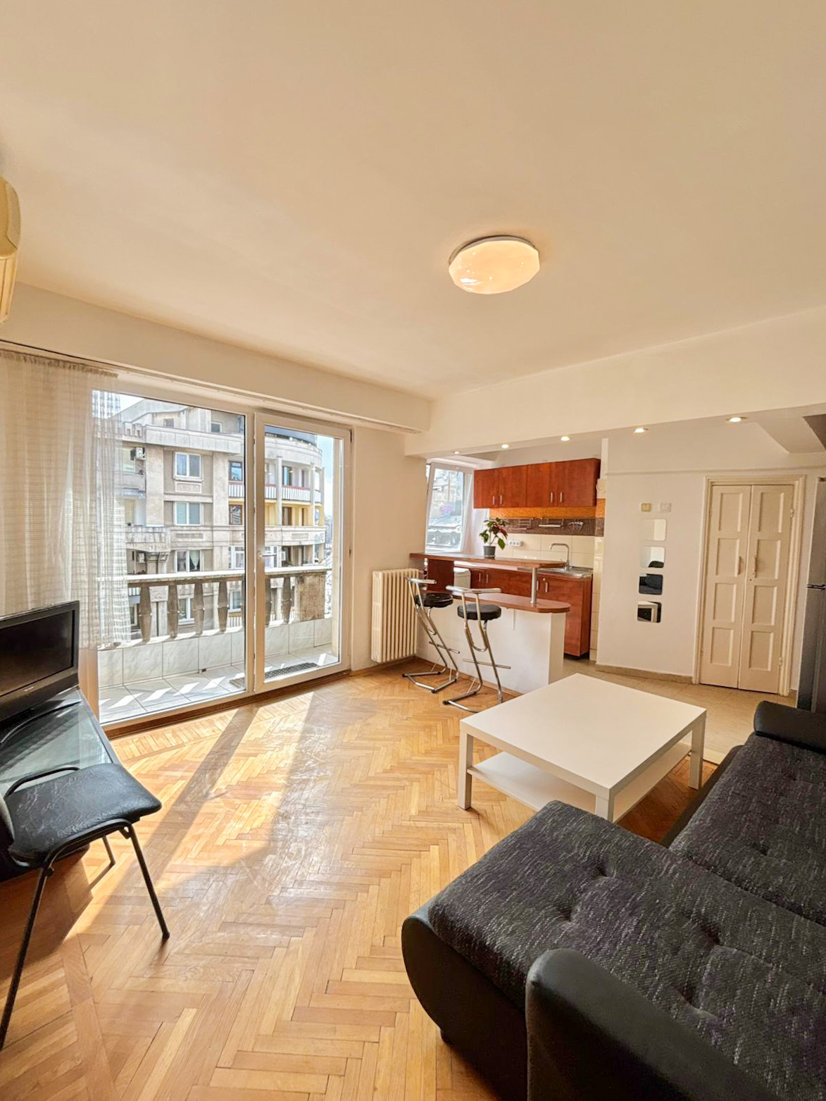 Apartments for students Bucharest &ndash; ideal for Erasmus, interns and workers